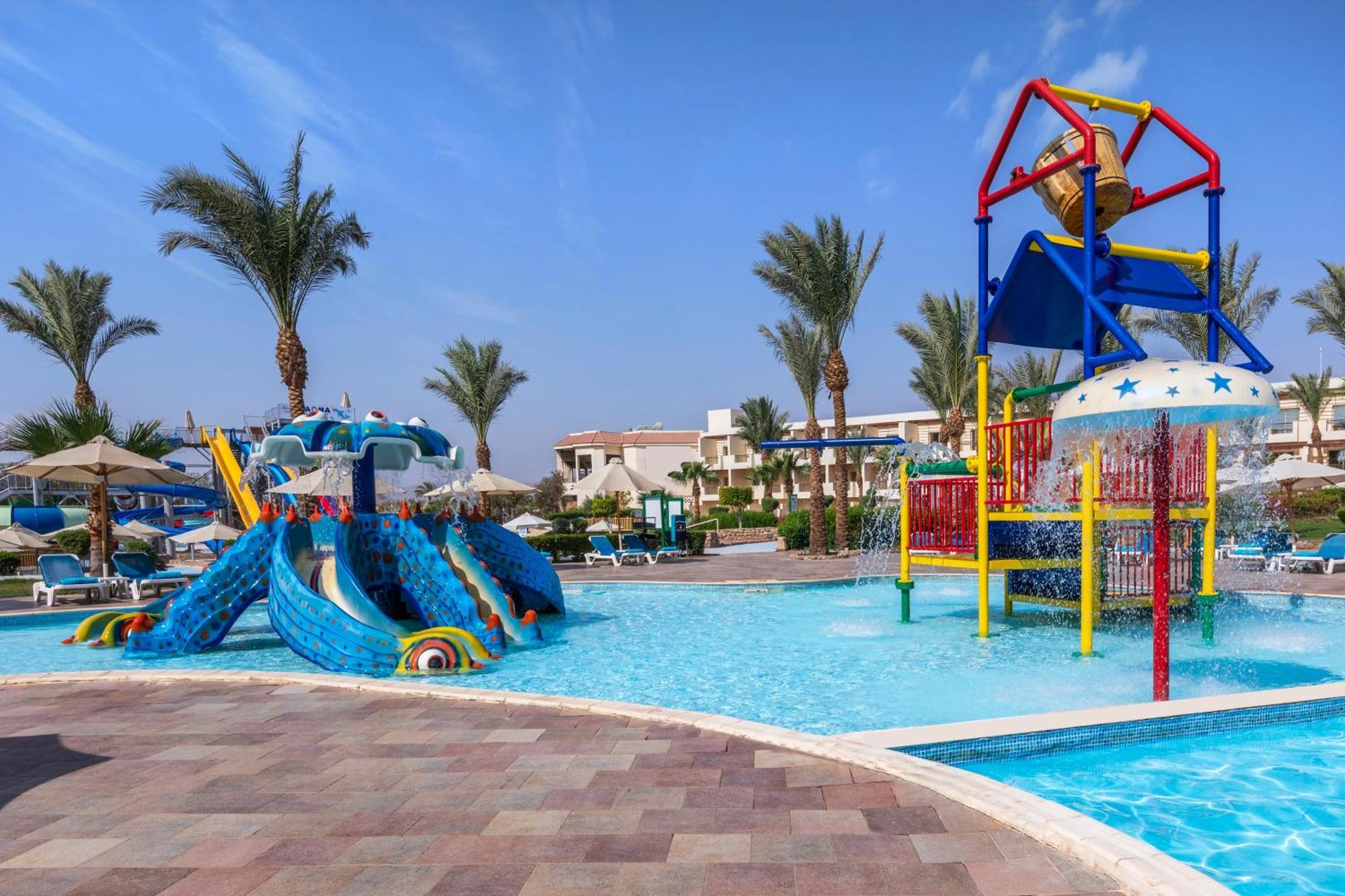 体验奇洛赛高级酒店 沙姆沙伊赫 外观 照片 Aqua Park at the Hilton Hurghada